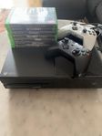 Xbox one med spel och två handkontroller
