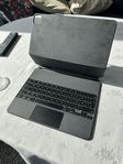 Apple Magic Keyboard 12.9”