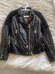 Svart Skinnjacka Jofama strl 36