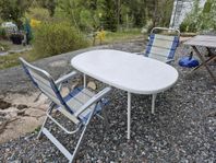 2 st camping stolar och bord. 