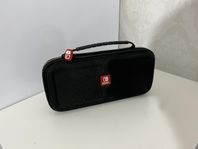 Nintendo switch deluxe travel case 