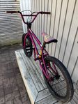 Mongoose capture BMX 20”