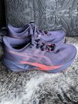 Löparskor Asics Novablast 5