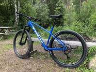 TREK X-Caliber 9