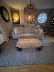 vardagsrumsbord i industriell stil