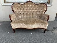 Retro soffa i beige gobeläng plysch och mahogny 50/60-tal