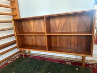 Sideboard i valnöt av Bertil Fridhagen