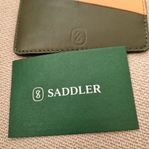 saddler kort hållaren 