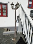 lyckt stolpe med 3 - lycktor