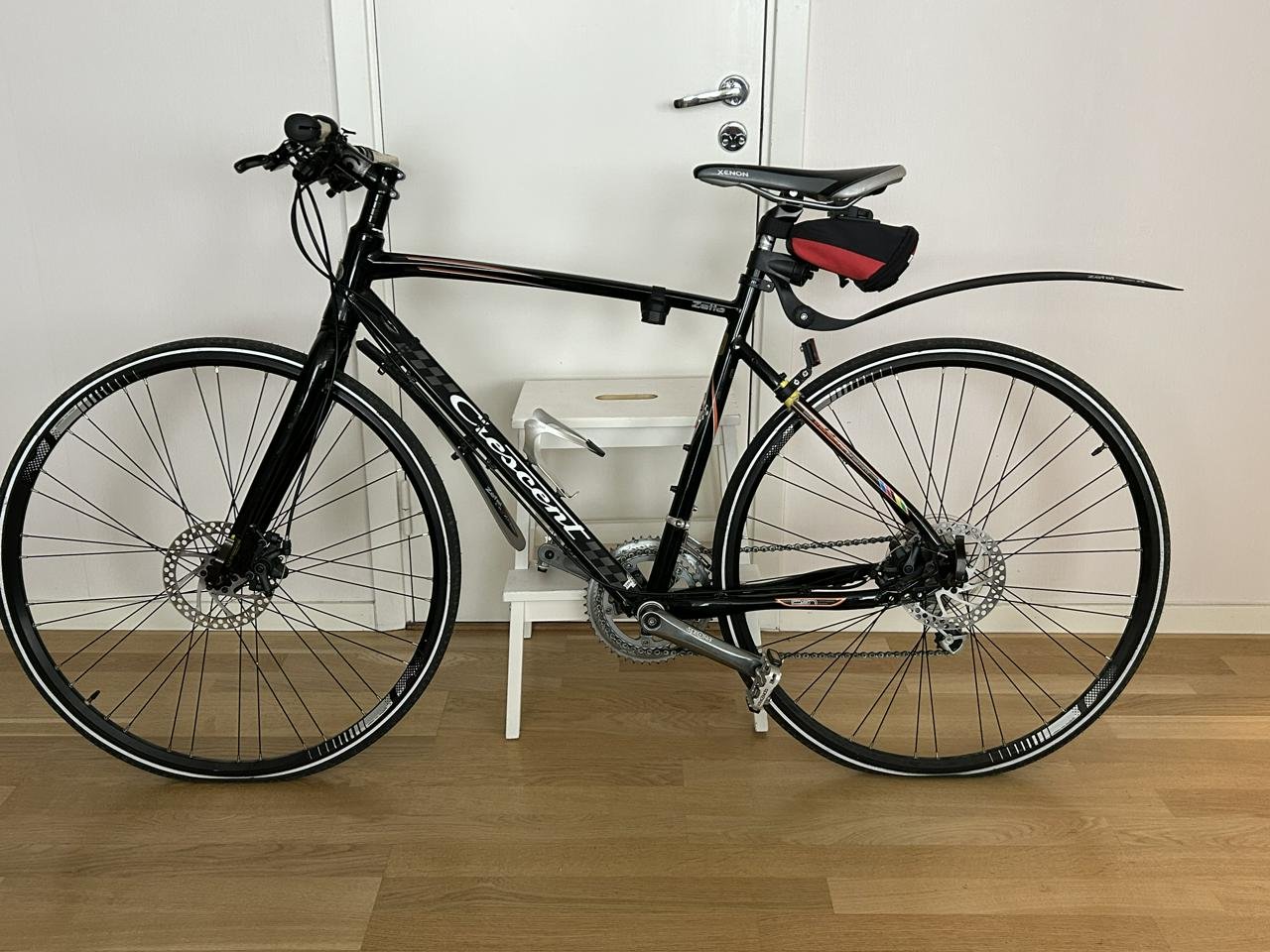 Crescent Zetta Racehybrid