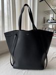 Celine Cabas Phantom - Medium