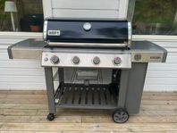 Weber gasolgrill med 4 brännare