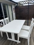 köksbord med 4 stolar