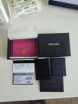 prada korthållare 