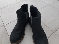 Fynda snygga Ecco Boots i strl 40