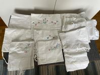 Babylakan, babykudde och filtar