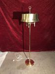 GOLVLAMPA mässing 