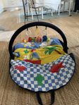 babygym som går att dra ihop till smart väska