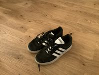 Adididas skor 38