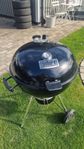 En äkta Weber Master-Touch SE E-5775 Premium i nyskick 