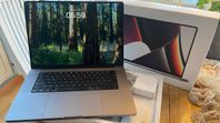 MacBook Pro 16" M1 Max 64Gb 2 Tb med momskvitto