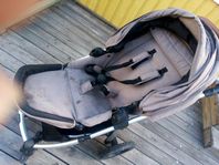 Barnvagn,Petit Cherie..