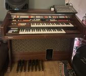 Technics orgel med pall