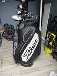 Titleist Tour Premium Cart Stadry
