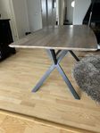 Köksbord från Mio 