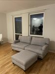 Soffa 3-sits Howard med fotpall