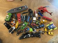 Bilar,  båtar, helikoptrar, motorcyklar mm - blandat 