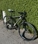 CUBE MOUNTAINBIKE