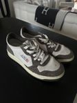 Sneakers från Autry 