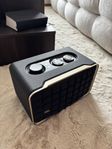 JBL Authentics 200