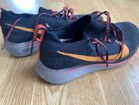 Nike zoom fly fk (Vaporfly-modellen), fint skick, strl 43
