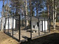 Hundhus med hundgård