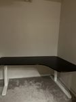 IKEA Bekant - Elektriskt höj- & sänkbart skrivbord 