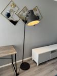 golvlampa