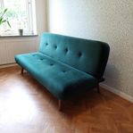 Grön 3-sits soffa med sammetsklädsel - görs om till en s
