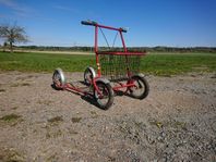 Fyrhjulig sparkcykel