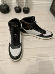 Louis Vuitton Rivoli Sneaker High Top