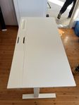 Skrivbord