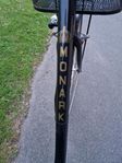 Damcykel Monark 28tum 3växlar 51