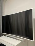 Samsung Curved 55” TV 