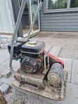 vibraplatta nästan ny F80