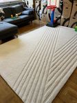 WOUD Kyoto matta off-white flera mattor