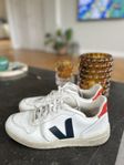 Veja Sneakers