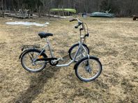 Trehjulig cykel Monark 523