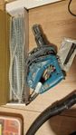 Makita skruvautomat inkl skruv + lång bits