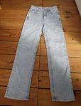 Grå Jeans från Bik Bok 